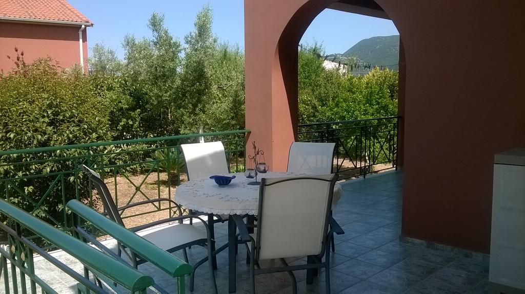 Βίλλα Ελευθερία Βίλα Καραβόμυλος Εξωτερικό φωτογραφία